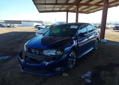 2016 Nissan Sentra Sr z USA, uszkodzony, nr VIN 3N1AB7APXGY215438